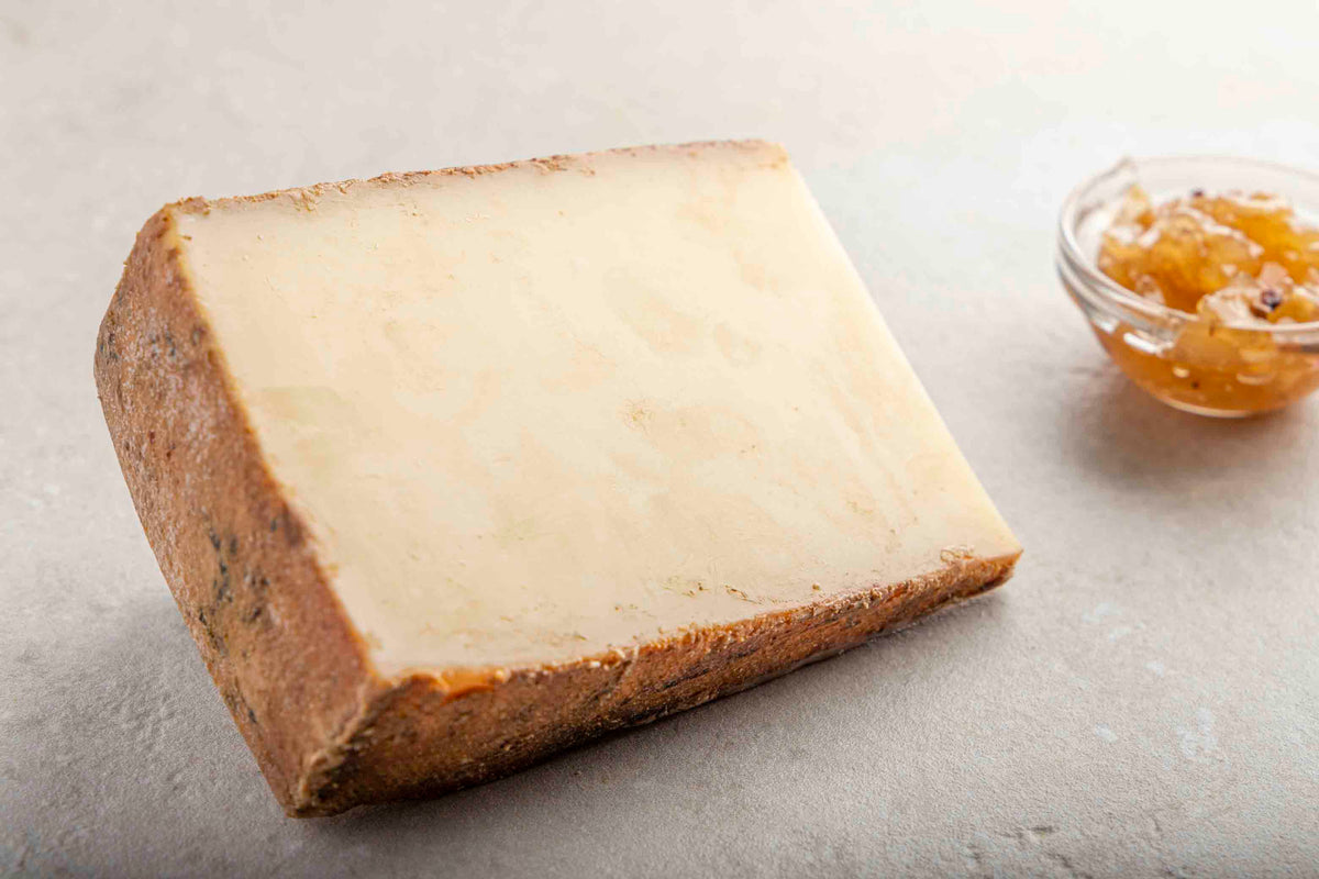 Hartkäse "Kasus Caverna" 3