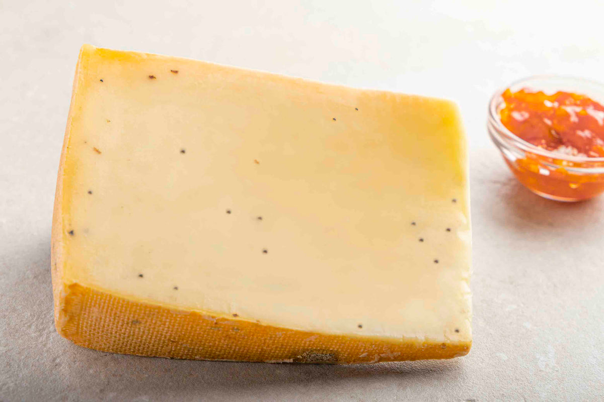 Schnittkäse mit Trüffel "Trüffelo" 3